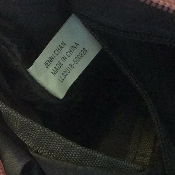 Jenni Chan Pink Geometric Tote Bag - Picture 10 of 13